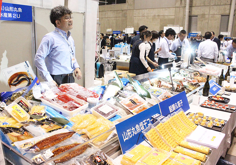 東北の卸売各社が展示会 年末商戦見据え 売り込み強化