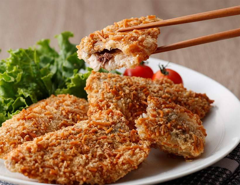 ヨシケイグループ、おやつカンパニーとコラボメニュー発売