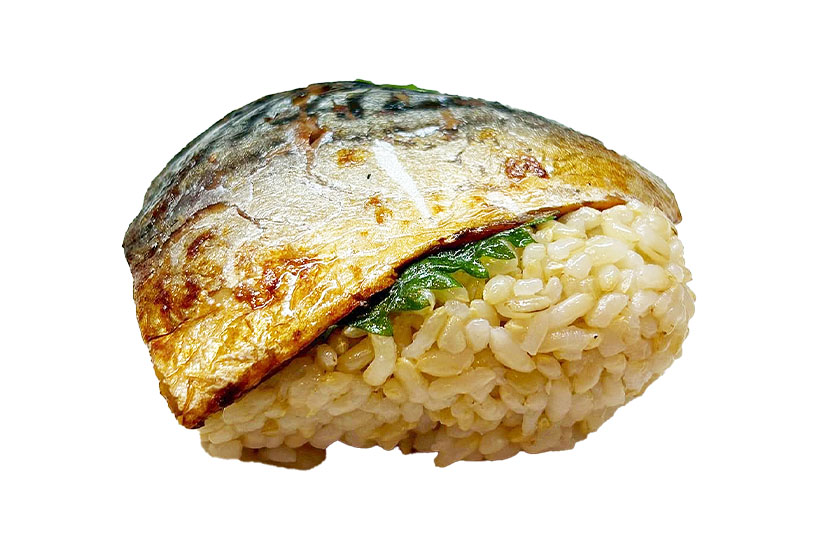 “買い”一択！刺さるデリカ：「骨まで食べれる焼鯖おにぎり」「彩り田楽」