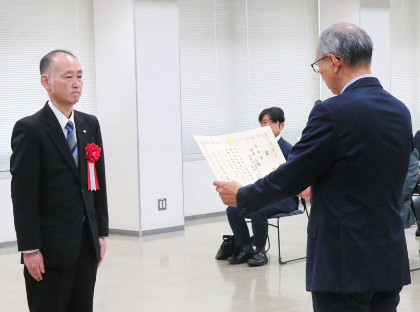 大阪国税局、清酒鑑評会表彰式　2部門45点出品　優秀賞51点を選出