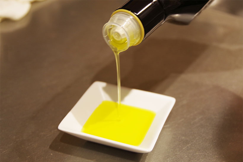 低糖質商品特集：食用油　重要なエネルギー源に　低糖質生活の質向上