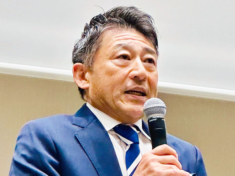 スジャータめいらくグループ、百寿会の集い　94歳・大村崑氏講演