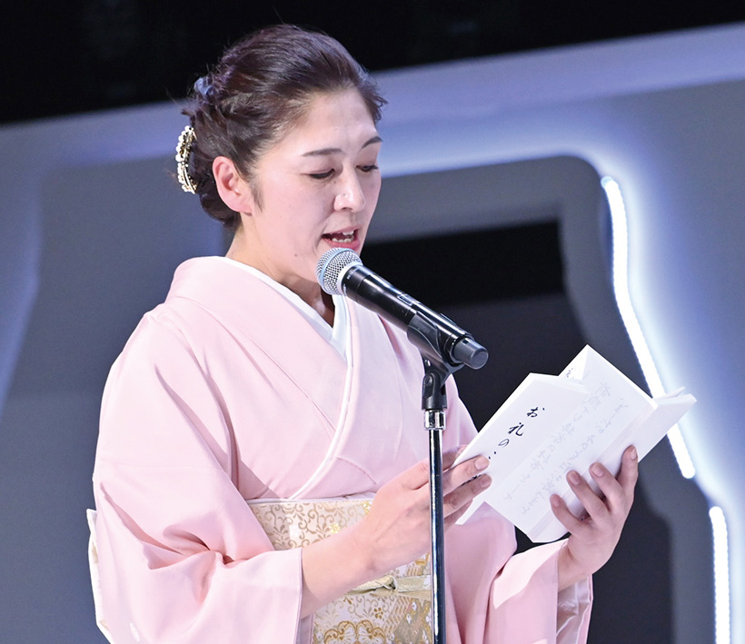 ヤクルト本社創業90周年記念　2025ヤクルト世界大会：受賞者代表あいさつ＝…