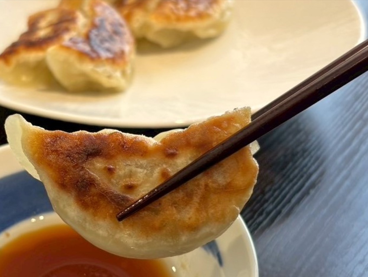 【速報】三嶋商事、低タンパク冷凍ギョウザで「こりゃヤバい」おいしさ実現