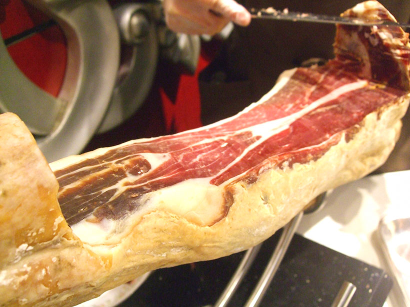 スペインでASF確認　生ハム輸入停止　日本への影響懸念