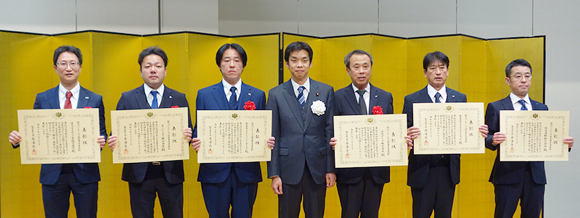 グリーン物流パートナーシップ会議、物流の優良事例を表彰　江崎グリコなど受賞