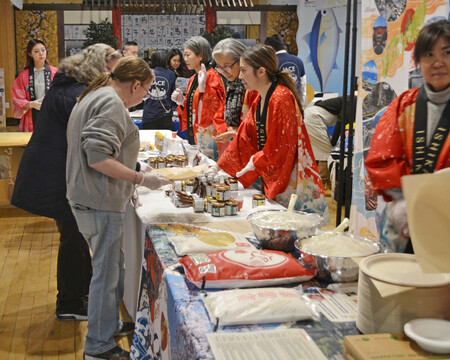 北陸３県、おにぎり作り紹介＝食品の販路開拓狙う―ＮＹ【時事通信速報】