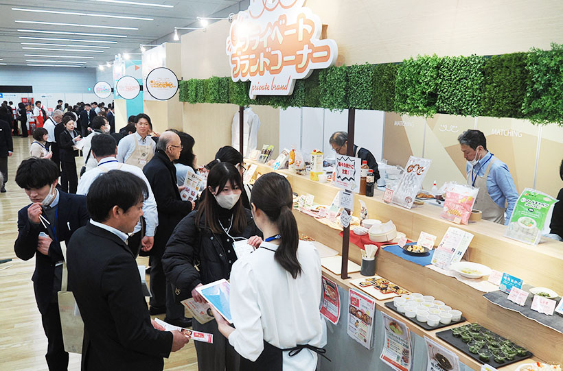 尾家産業、東京で春季提案会開催　麺メニューを差別化