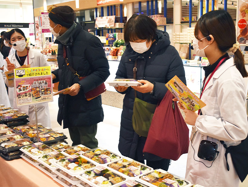 イオンリテール北関東・新潟カンパニー、「全部！盛り弁当」地元大学生が考案