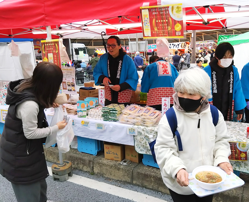 地域の食景色：小豆島手延素麺協同組合　大阪・高槻「天神まつり」で肉にゅうめん&hellip;
