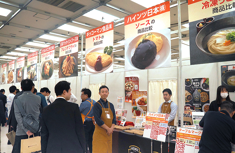 ヤグチ、春季見本市を開催　商品の検索性を向上　スマホがガイド