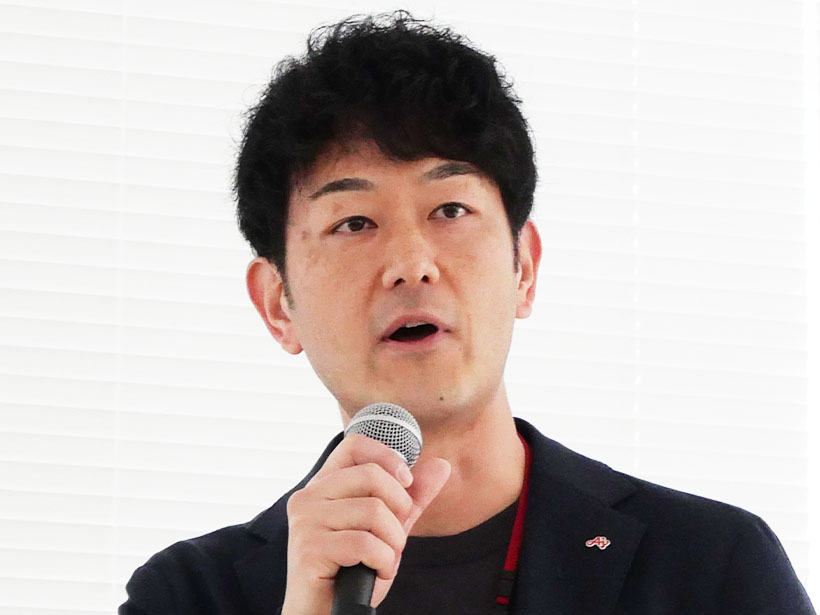 味の素冷凍食品、「ギョーザ」で新展開　蓋なし調理・油はねなしに進化