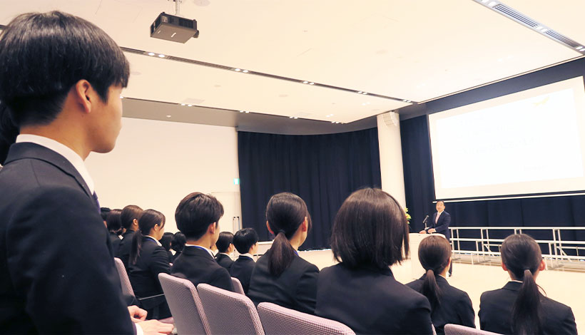 キユーピー入社式　積極的取組み期待　職場で大いに暴れて