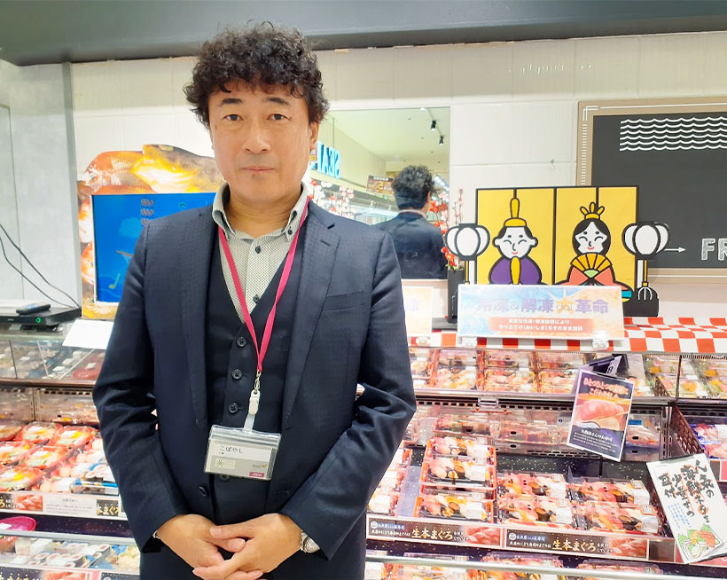コメビジネス最前線特集：ダイエー「冷凍dai革命」　名谷店で生にぎり寿司を冷&hellip;