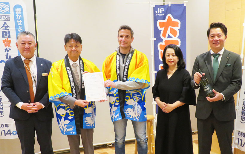 サッポロビール、「タリケ」ワイン訴求　大阪産魚介と好相性