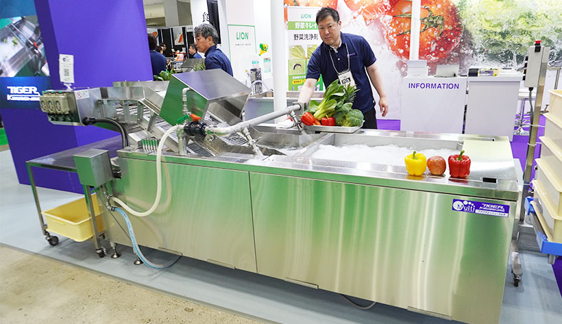 タイガーカワシマ、食品洗浄機を刷新　要望応え省スペース化