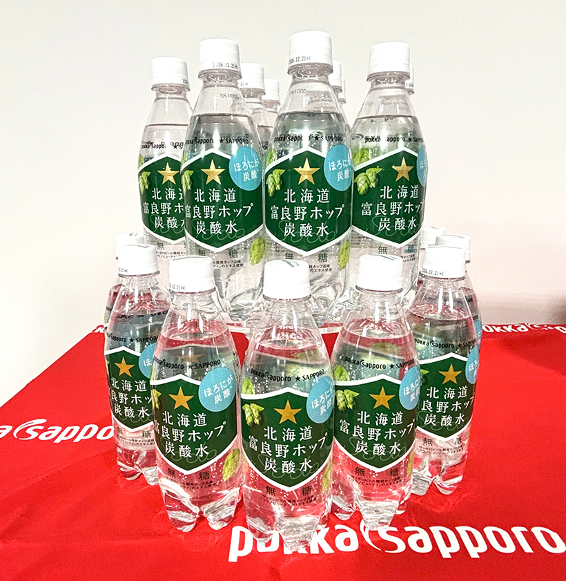 ポッカサッポロフード＆ビバレッジ、「北海道富良野ホップ炭酸水」好調