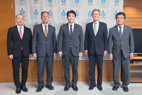全漬連、松本洋平文科大臣と面談　学習指導要領解説に“漬物”明記目指す