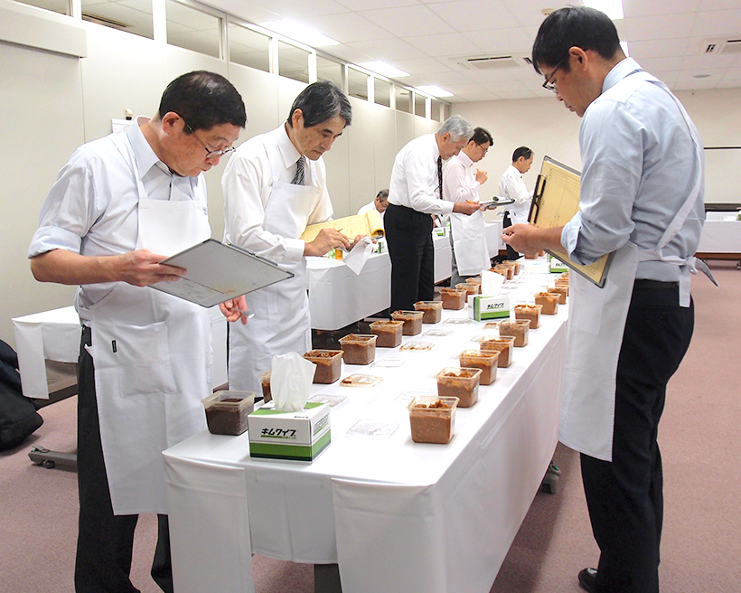 中央味噌研究所、「全国味噌鑑評会」出品数増加に転じる　色・香り・味を4段階評&hellip;